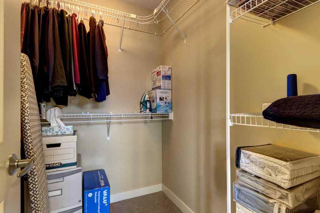 MLS® A2261115 - 315 Aspen Hills Villas SW in Aspen Woods Calgary, Residential