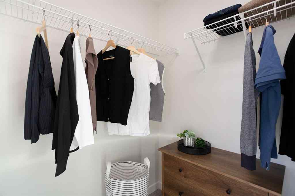 MLS&reg; # A2261118 - 92 Creekside Drive SW in Pine Creek Calgary, Residential Open Houses