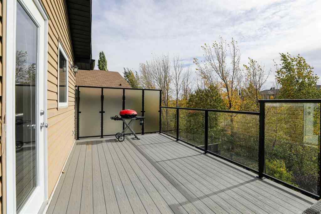 MLS® A2261120 - 436 Mt Sunburst Crescent W in Sunridge Lethbridge, Residential