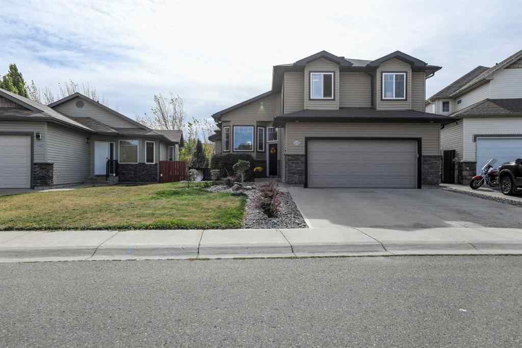 MLS® A2261120 - 436 Mt Sunburst Crescent W in Sunridge Lethbridge, Residential