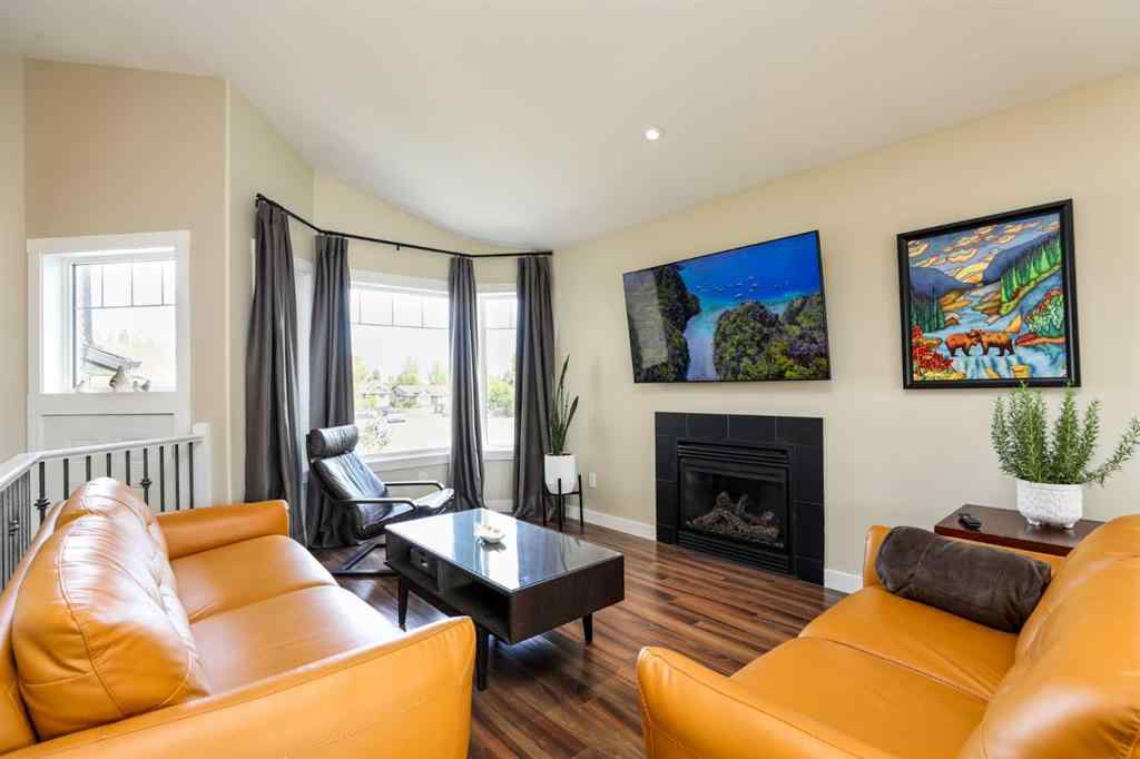 MLS® A2261120 - 436 Mt Sunburst Crescent W in Sunridge Lethbridge, Residential