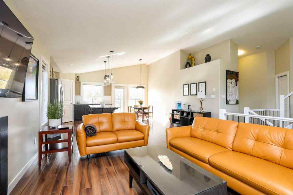 MLS® A2261120 - 436 Mt Sunburst Crescent W in Sunridge Lethbridge, Residential