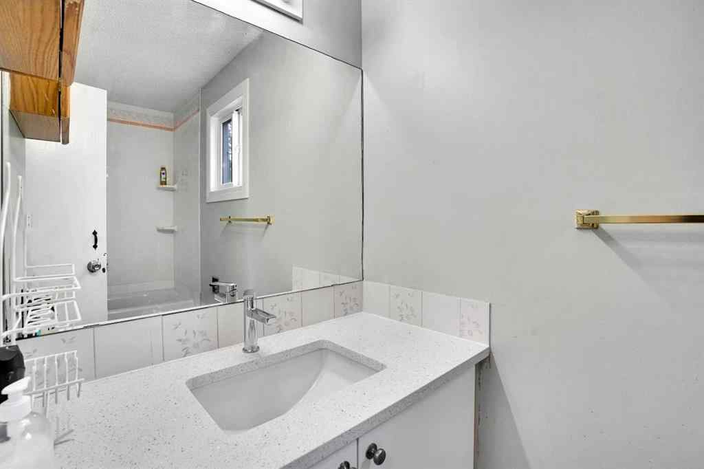 MLS® A2261123 - 48 WHITWORTH Way NE in Whitehorn Calgary, Residential