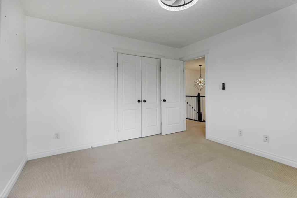 MLS® A2261133 - 4 Heritage Point W in Heritage Heights Lethbridge, Residential