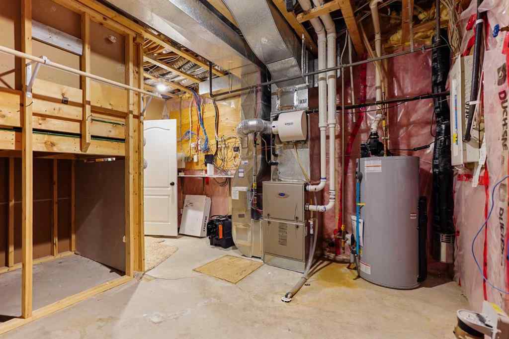 MLS® A2261133 - 4 Heritage Point W in Heritage Heights Lethbridge, Residential