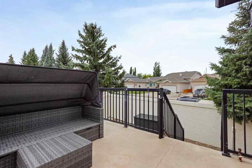 MLS® A2261133 - 4 Heritage Point W in Heritage Heights Lethbridge, Residential