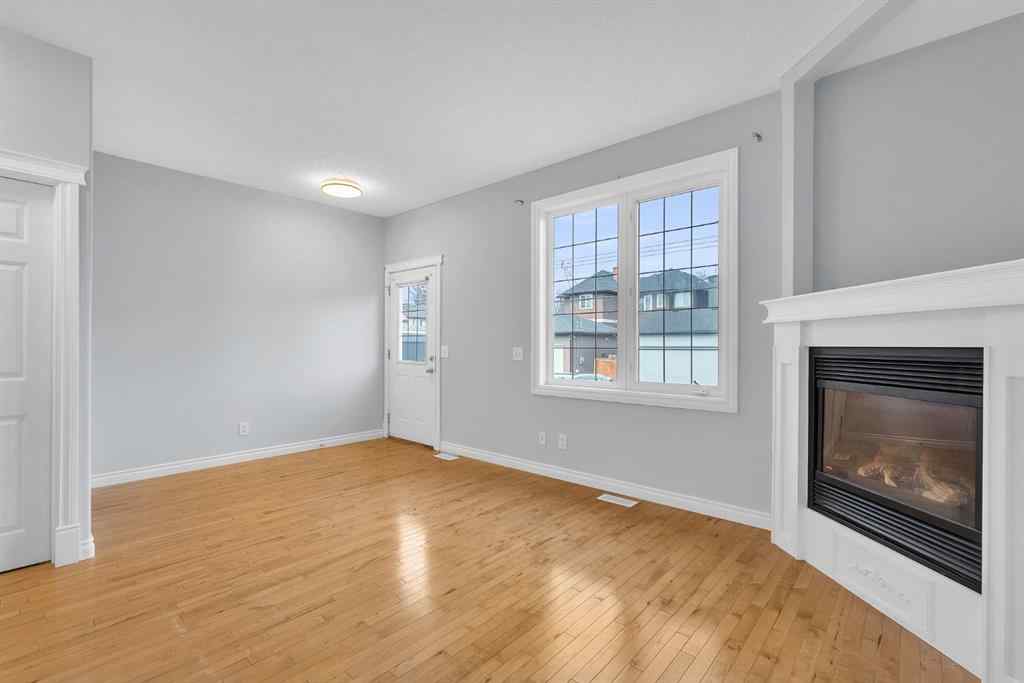 MLS® A2261135 - Unit #2 534 56 Avenue SW in Windsor Park Calgary, Residential