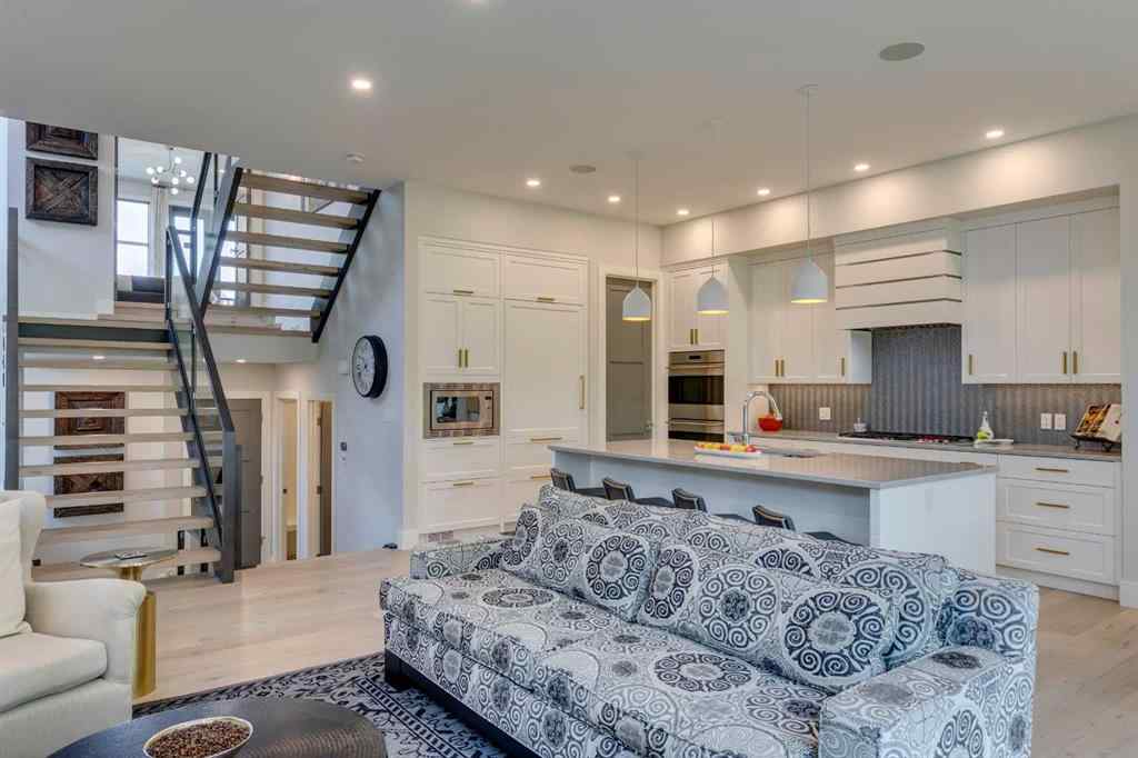 MLS® A2261143 - 1827 22 Avenue SW in Bankview Calgary, Residential