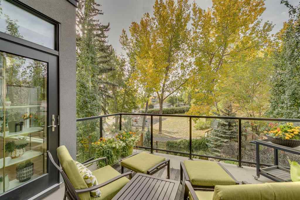 MLS® A2261143 - 1827 22 Avenue SW in Bankview Calgary, Residential
