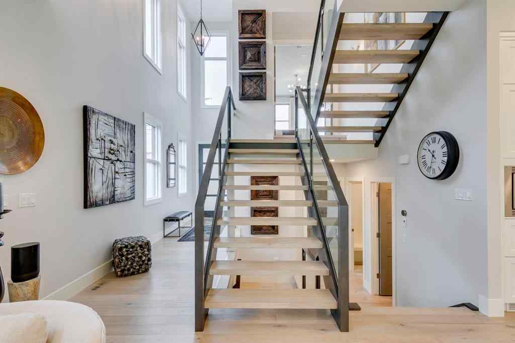 MLS® A2261143 - 1827 22 Avenue SW in Bankview Calgary, Residential