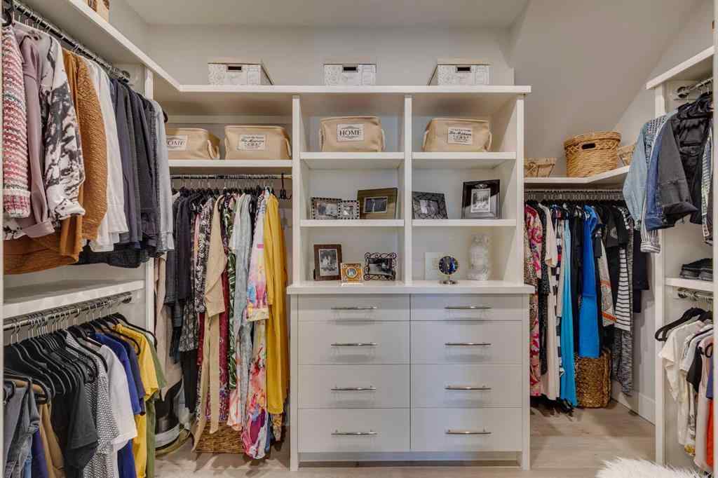 MLS® A2261143 - 1827 22 Avenue SW in Bankview Calgary, Residential