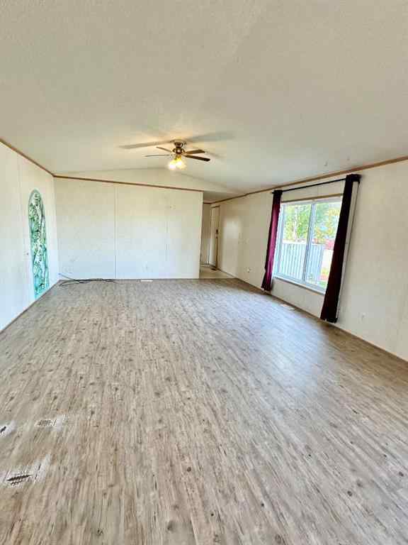 MLS® A2261145 - Unit #8 310 Railway Avenue  in NONE Duchess, Mobile