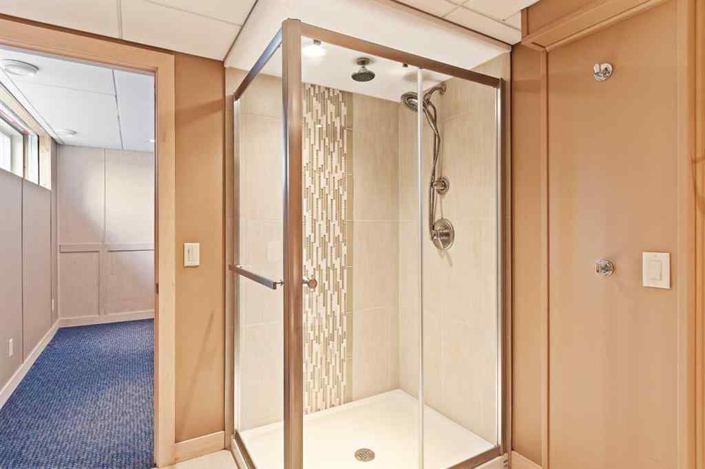 MLS® # A2261146 - 1025 5 Street SW in Old Rodeo Grounds High River, Residential Open Houses