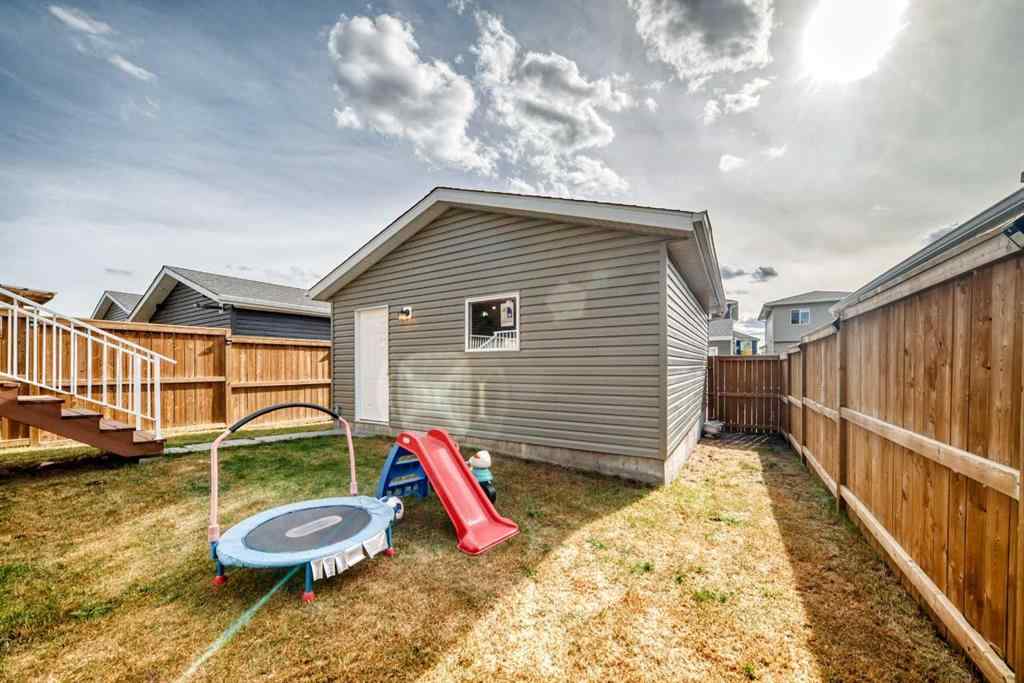 MLS® A2261148 - 868 WEST LAKEVIEW Drive  in Dawson\'s Landing Chestermere, Residential