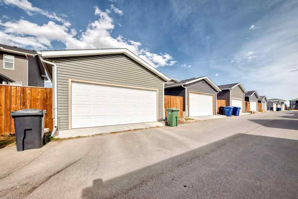 MLS® A2261148 - 868 WEST LAKEVIEW Drive  in Dawson\'s Landing Chestermere, Residential