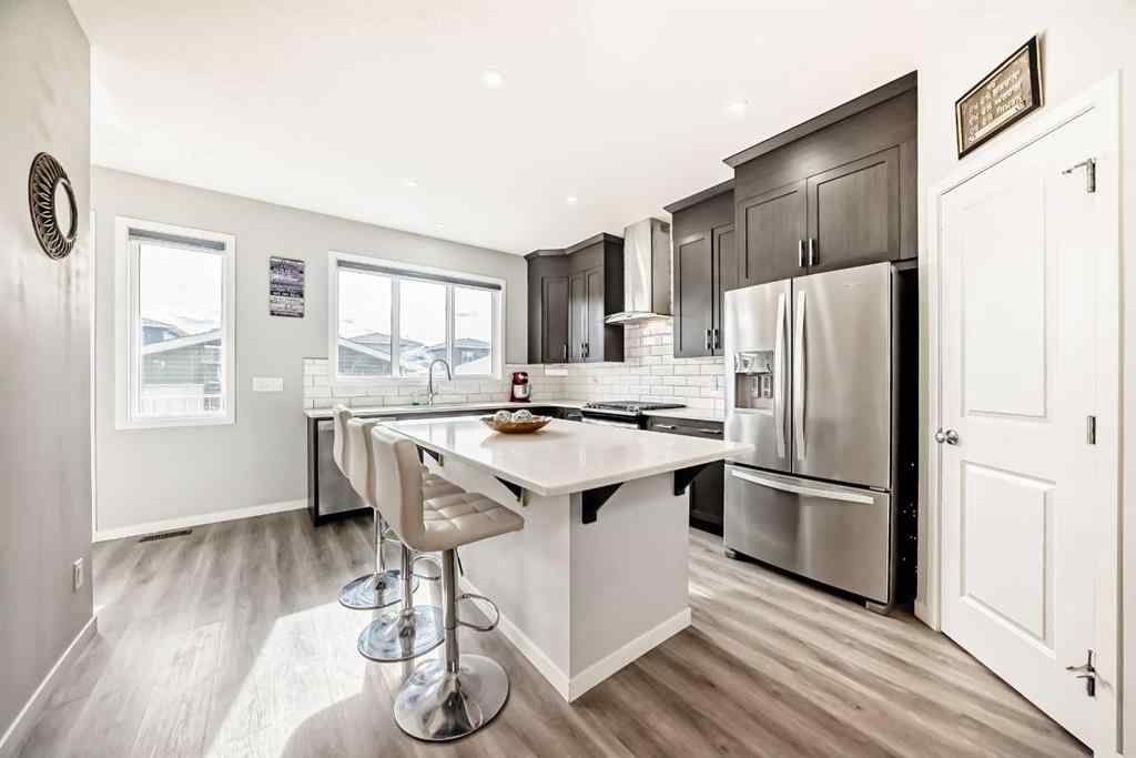 MLS® A2261148 - 868 WEST LAKEVIEW Drive  in Dawson\'s Landing Chestermere, Residential