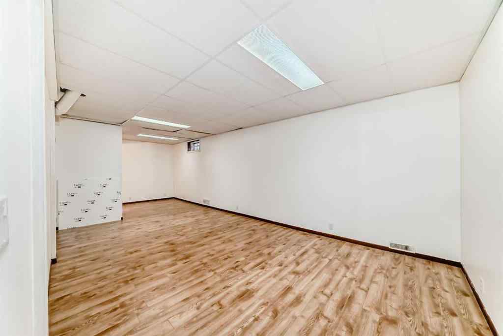 MLS® A2261153 - 656 Woodbine Boulevard SW in Woodbine Calgary, Residential