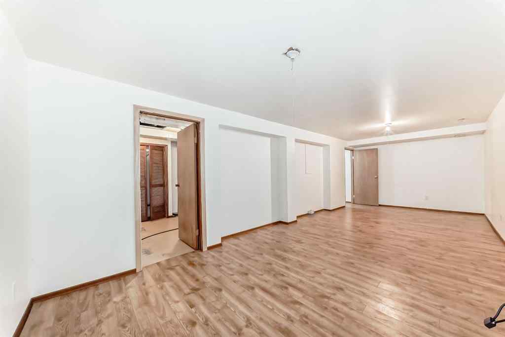 MLS® A2261153 - 656 Woodbine Boulevard SW in Woodbine Calgary, Residential