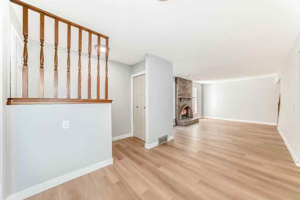 MLS® A2261153 - 656 Woodbine Boulevard SW in Woodbine Calgary, Residential