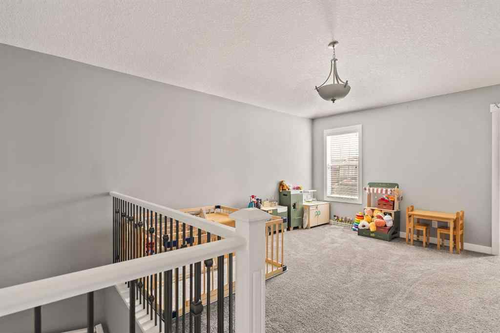 MLS® A2261157 - 313 Evansglen Drive NW in Evanston Calgary, Residential