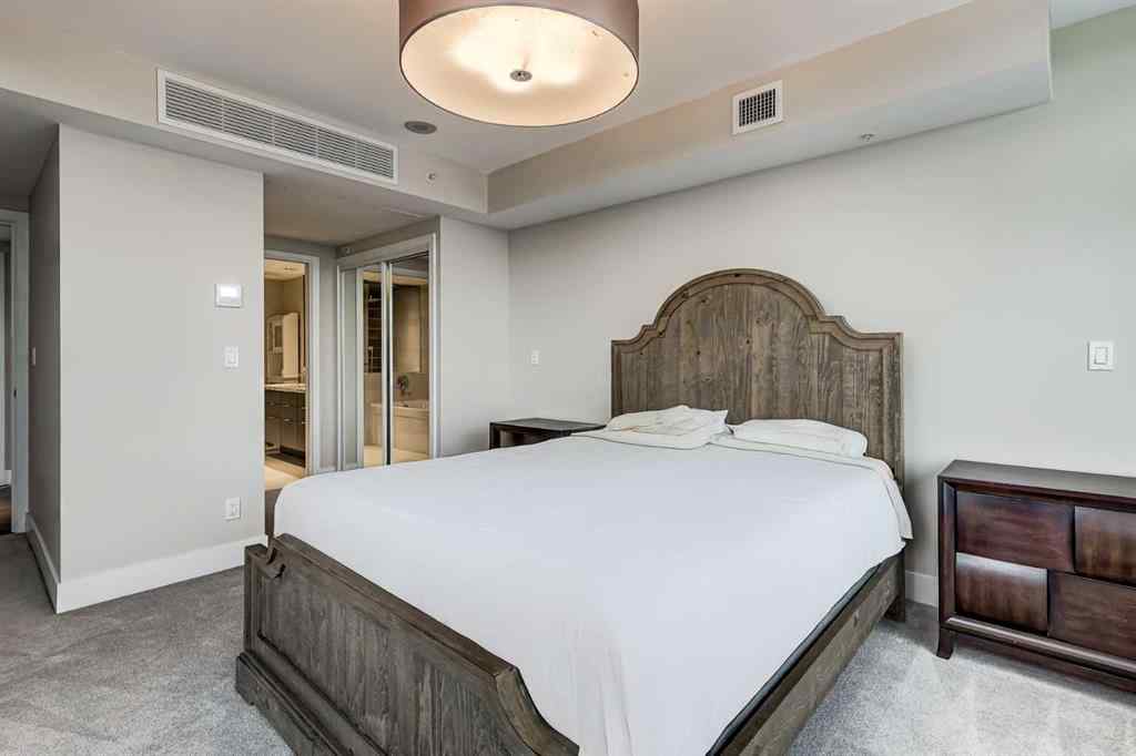 MLS® A2261158 - Unit #1802 519 Riverfront Avenue SE in Downtown East Village Calgary, Residential