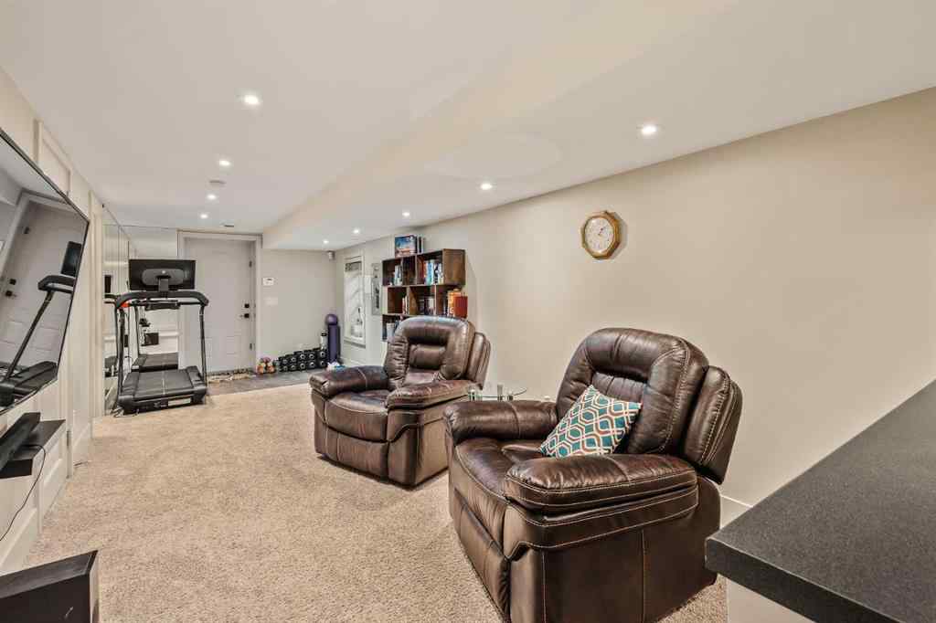 MLS® A2261161 - 1614 27 Avenue SW in South Calgary Calgary, Residential