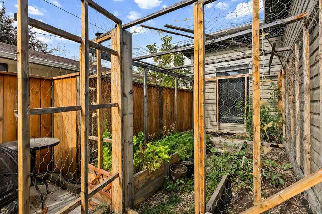 MLS® A2261161 - 1614 27 Avenue SW in South Calgary Calgary, Residential