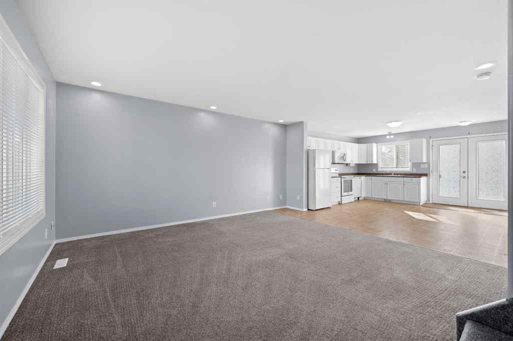 MLS® A2261163 - Unit #Unit 6 1811 49 Avenue  in Wallacefield Lloydminster, Residential