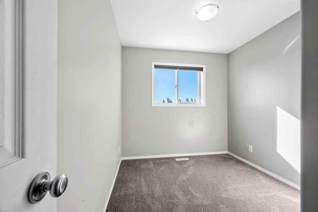 MLS® A2261163 - Unit #Unit 6 1811 49 Avenue  in Wallacefield Lloydminster, Residential