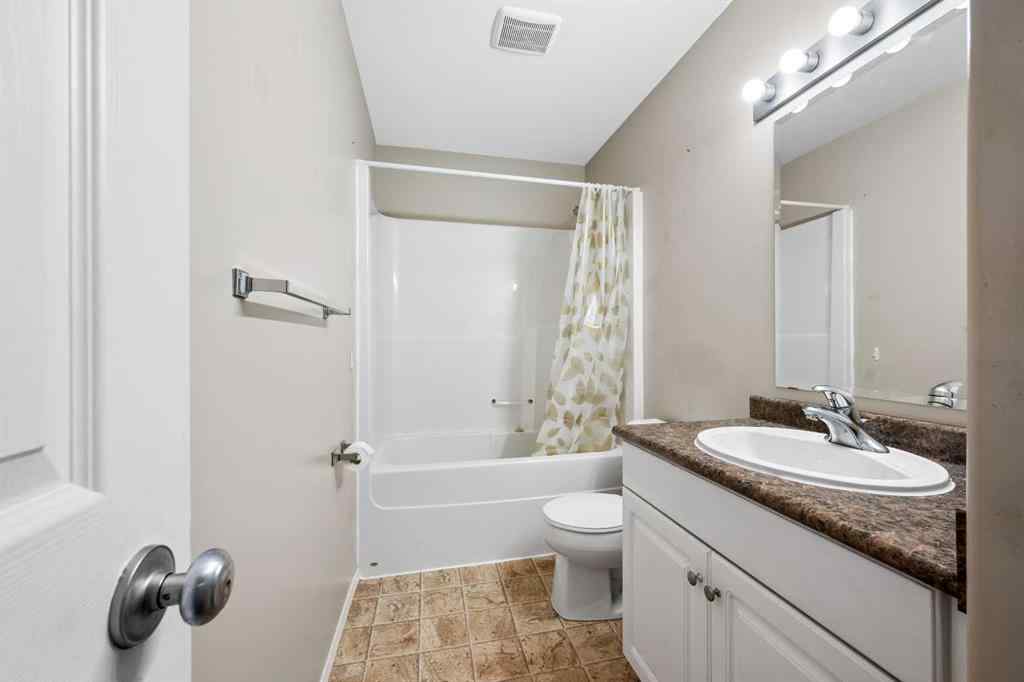 MLS® A2261163 - Unit #Unit 6 1811 49 Avenue  in Wallacefield Lloydminster, Residential