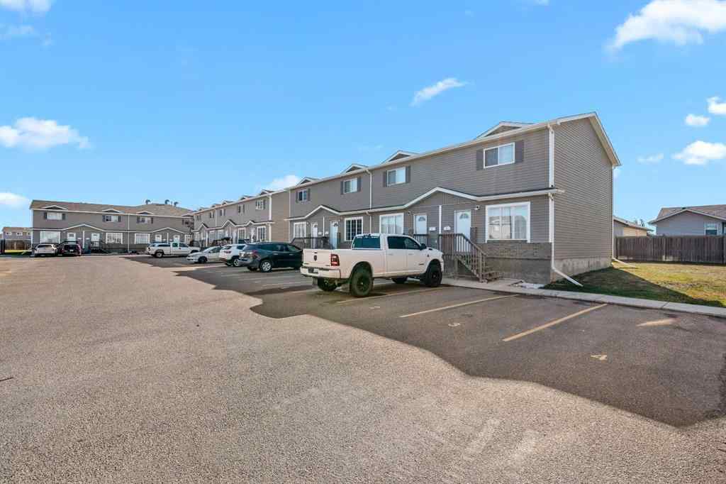 MLS® A2261163 - Unit #Unit 6 1811 49 Avenue  in Wallacefield Lloydminster, Residential