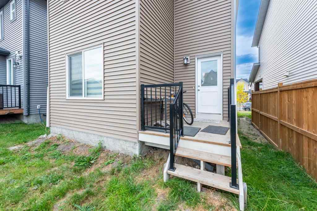MLS® A2261164 - 132 Highview Gate SE in Lanark Airdrie, Residential