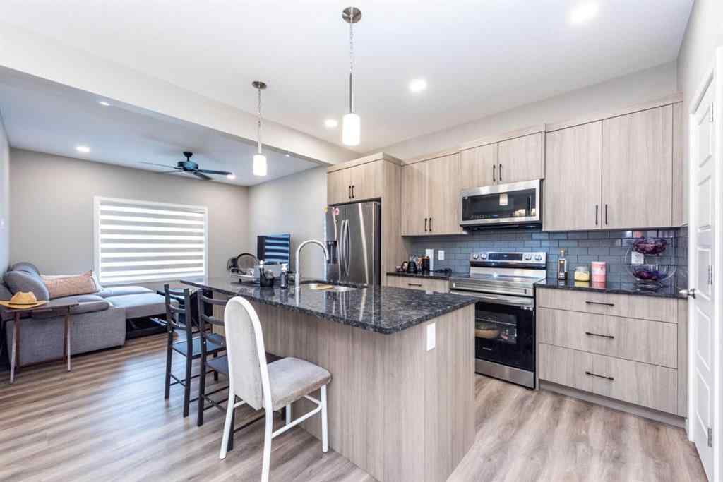 MLS® A2261164 - 132 Highview Gate SE in Lanark Airdrie, Residential