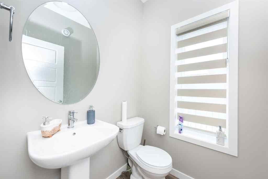 MLS® A2261164 - 132 Highview Gate SE in Lanark Airdrie, Residential