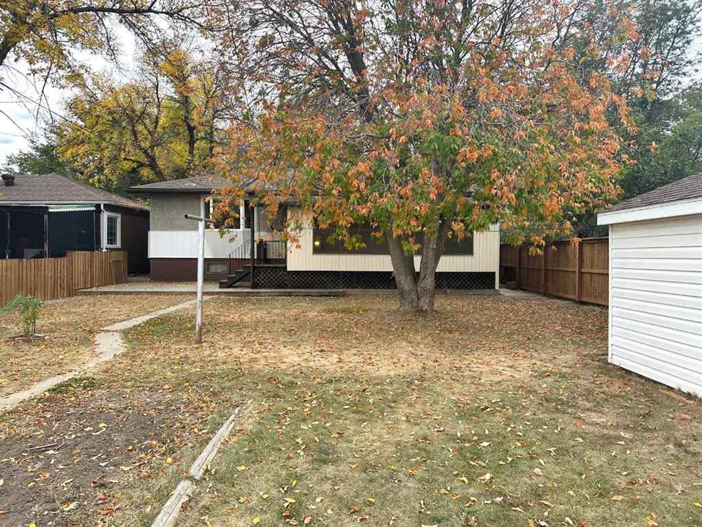 MLS® A2261165 - 5301 52 Street  in NONE Taber, Residential