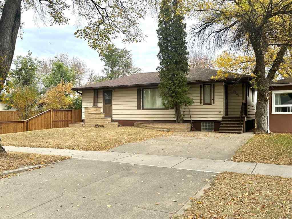 MLS® A2261165 - 5301 52 Street  in NONE Taber, Residential