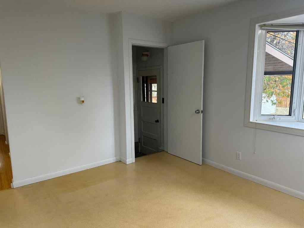 MLS® A2261165 - 5301 52 Street  in NONE Taber, Residential