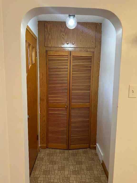 MLS® A2261165 - 5301 52 Street  in NONE Taber, Residential