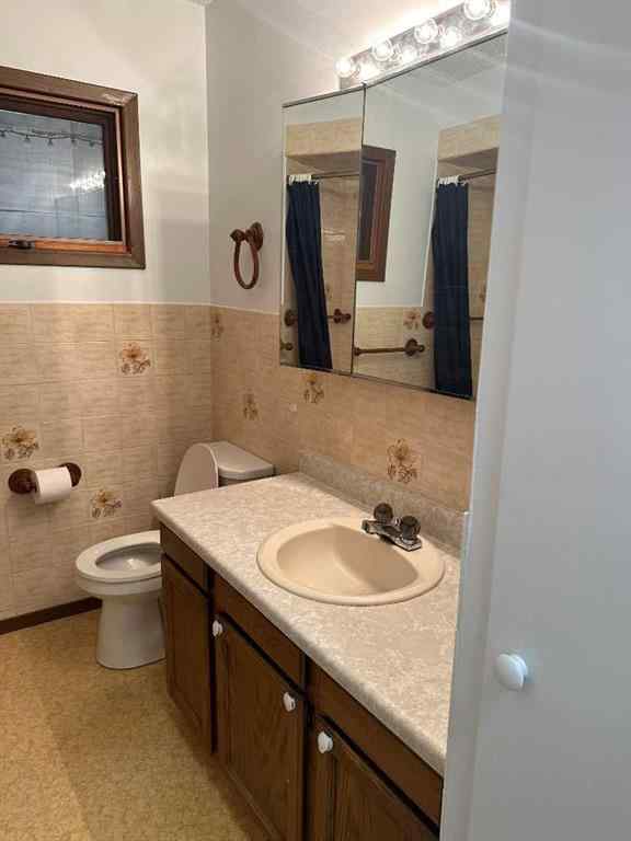 MLS® A2261165 - 5301 52 Street  in NONE Taber, Residential