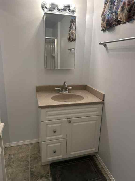 MLS® A2261165 - 5301 52 Street  in NONE Taber, Residential