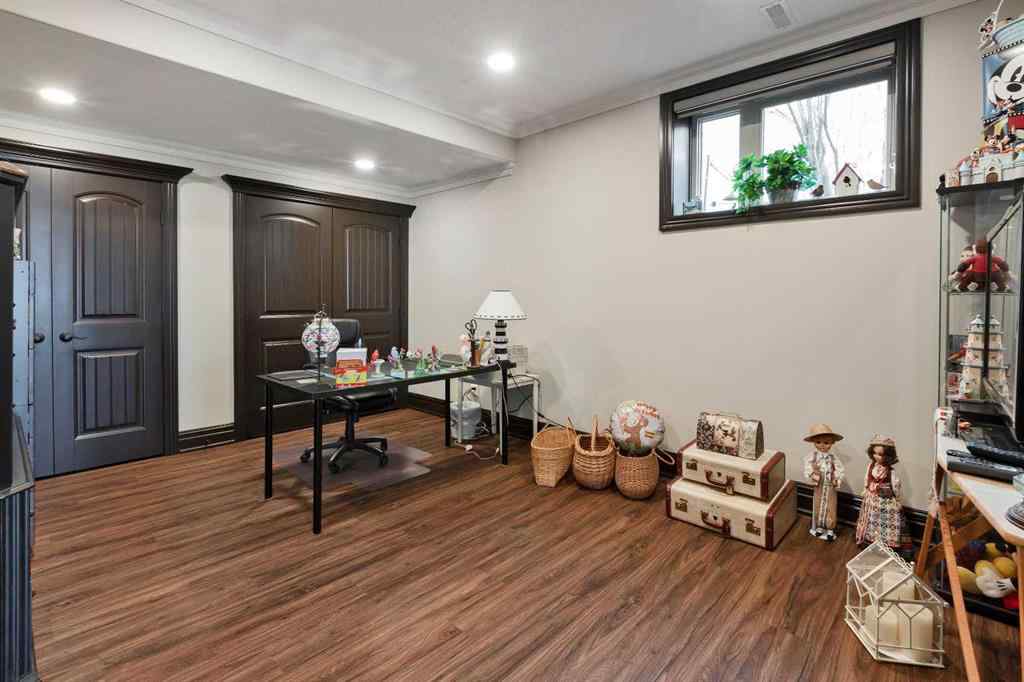 MLS® A2261173 - 31 Montenaro Bay  in NONE Rural Rocky View County, Residential