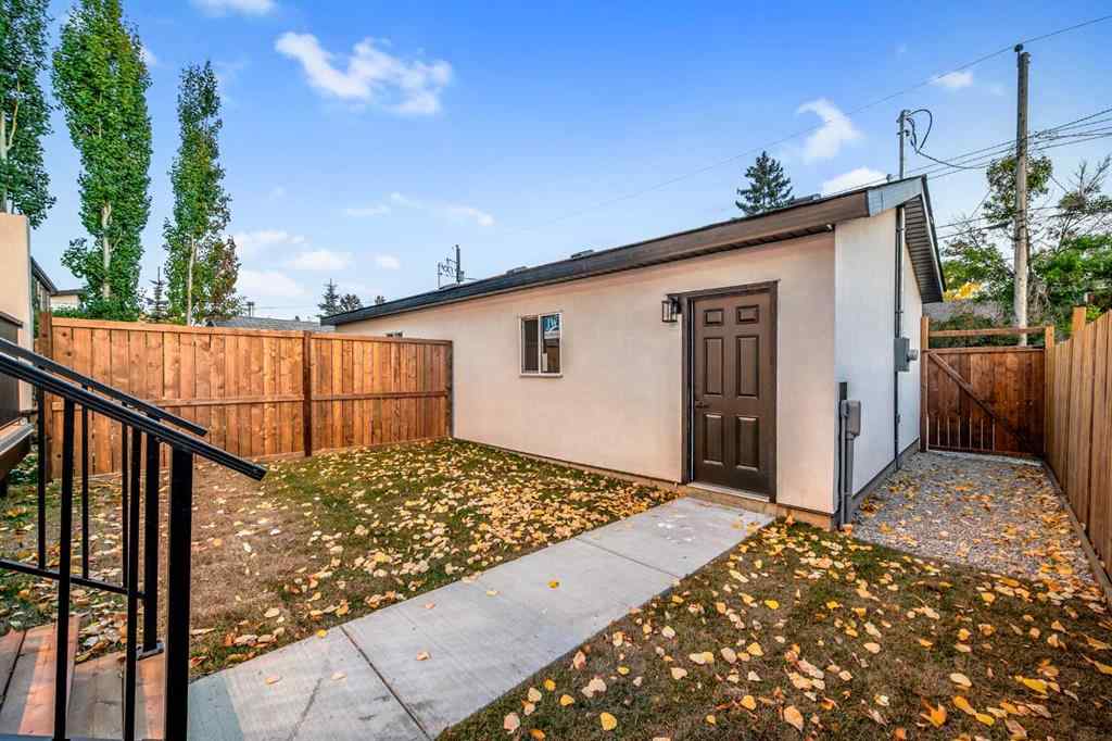 MLS® A2261176 - 2435 52 Avenue SW in North Glenmore Park Calgary, Residential