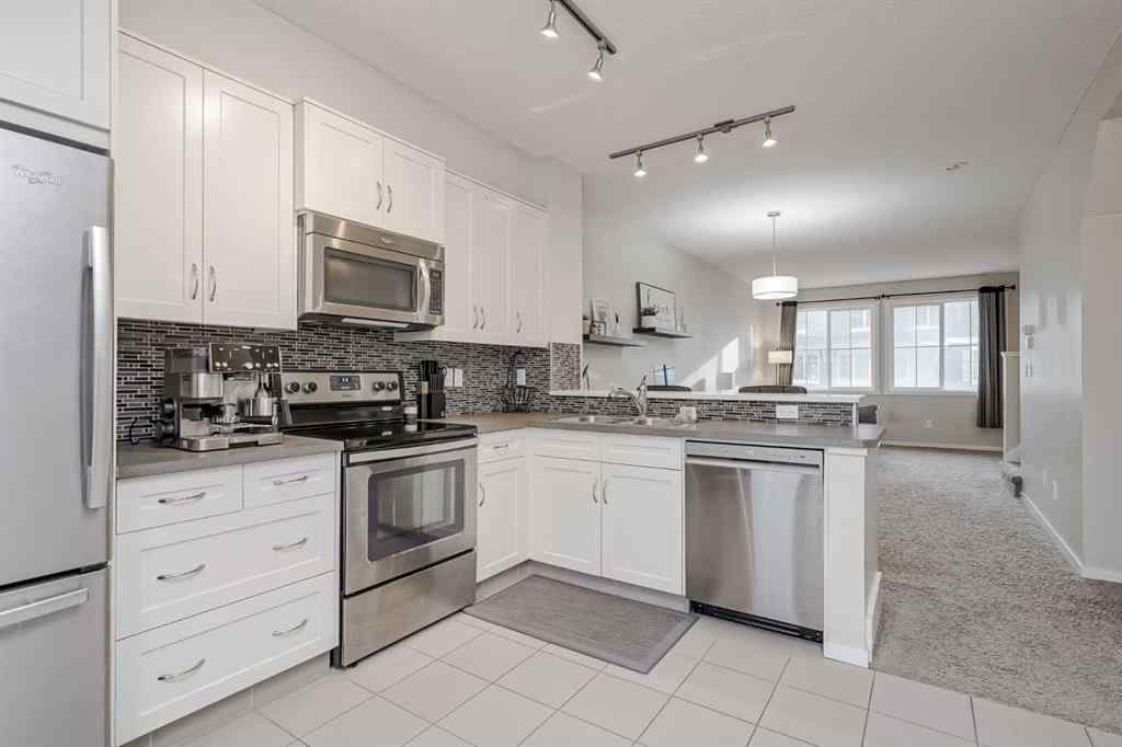 MLS® A2261178 - 43 Kinlea Common NW in Kincora Calgary, Residential