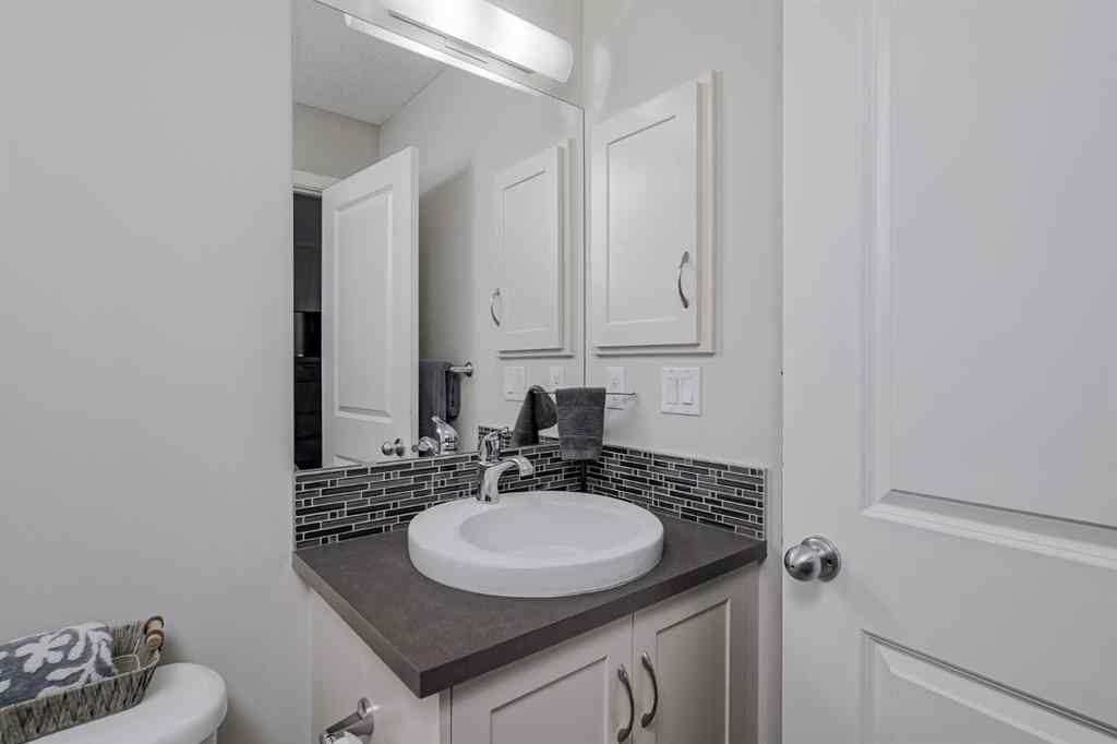 MLS® A2261178 - 43 Kinlea Common NW in Kincora Calgary, Residential