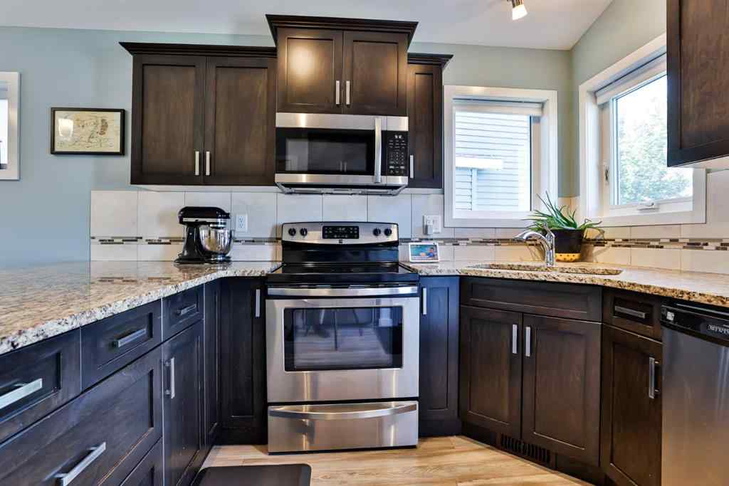 MLS® A2261179 - 381 Moonlight Way West  W in Copperwood Lethbridge, Residential