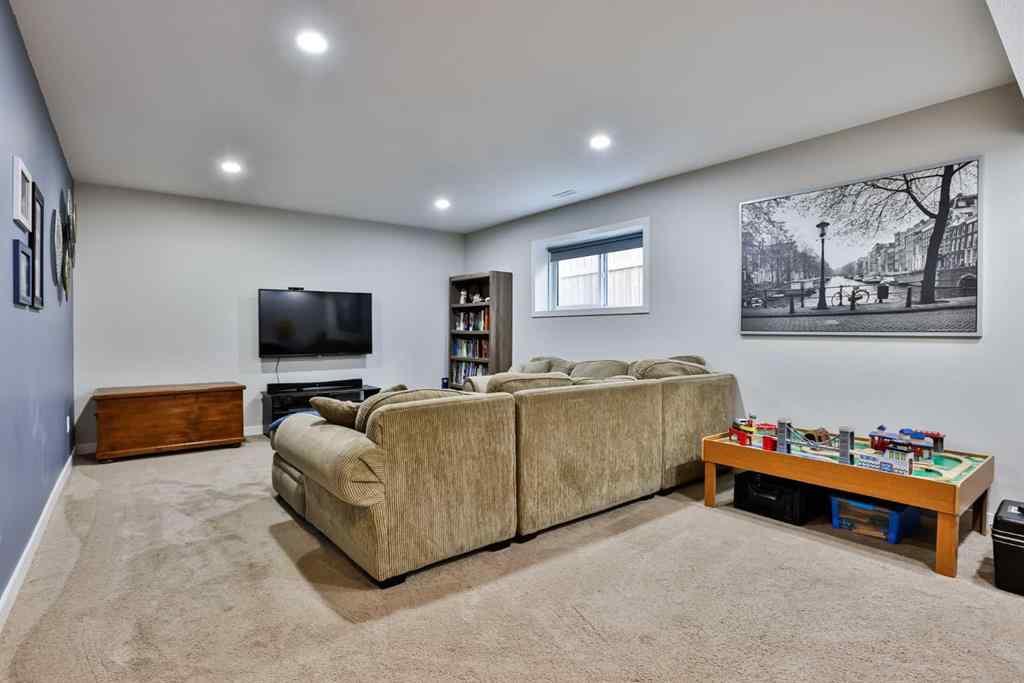 MLS® A2261179 - 381 Moonlight Way West  W in Copperwood Lethbridge, Residential