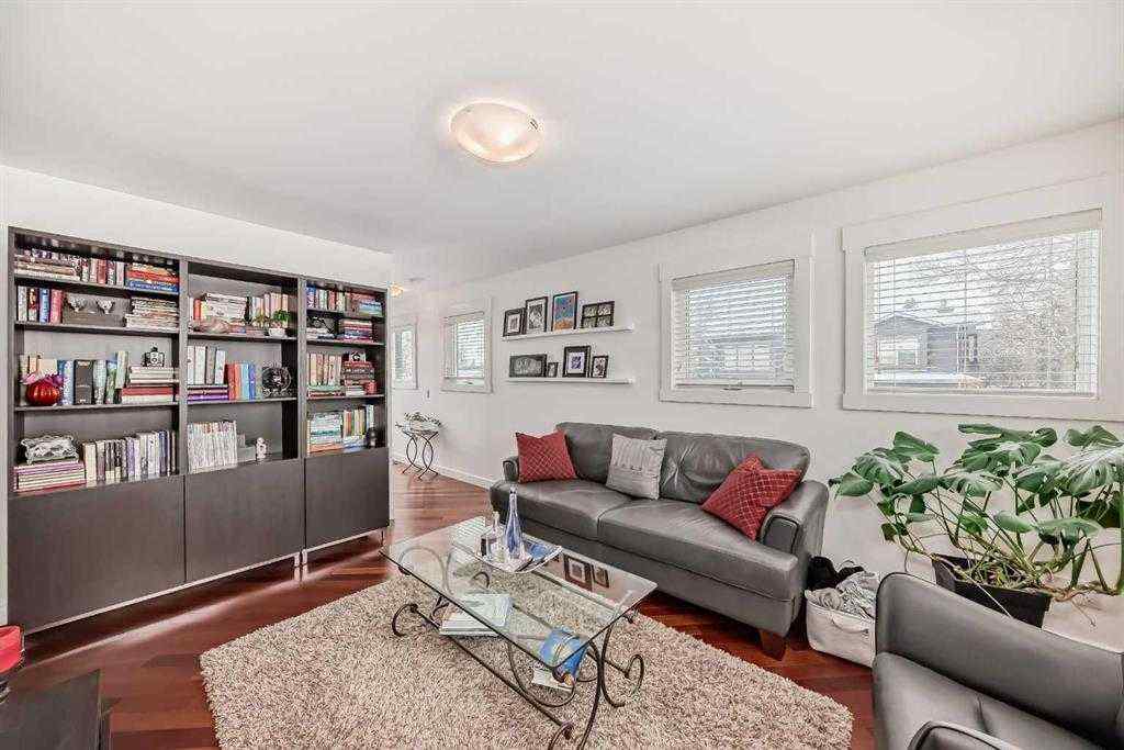 MLS® A2261181 - 3002 18 Street SW in South Calgary Calgary, Residential