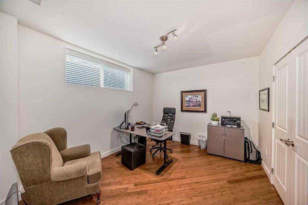 MLS® A2261181 - 3002 18 Street SW in South Calgary Calgary, Residential