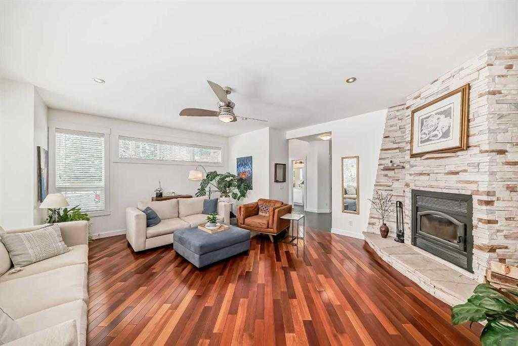 MLS® A2261181 - 3002 18 Street SW in South Calgary Calgary, Residential