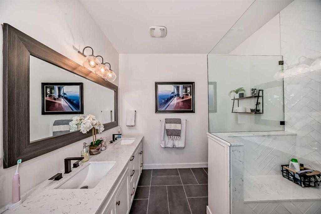 MLS® A2261181 - 3002 18 Street SW in South Calgary Calgary, Residential